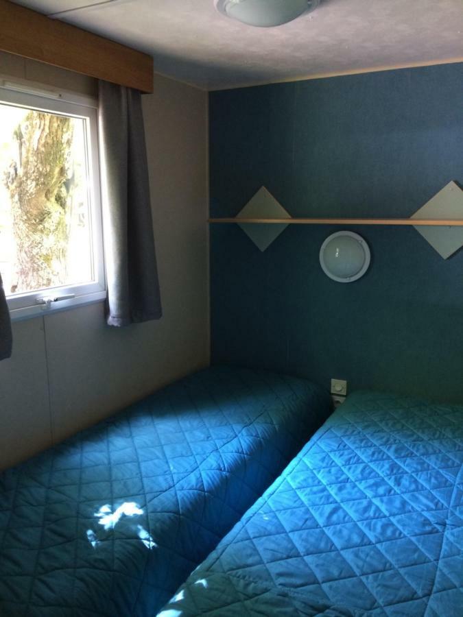 Camping La Chataigneraie Gravieres Room photo