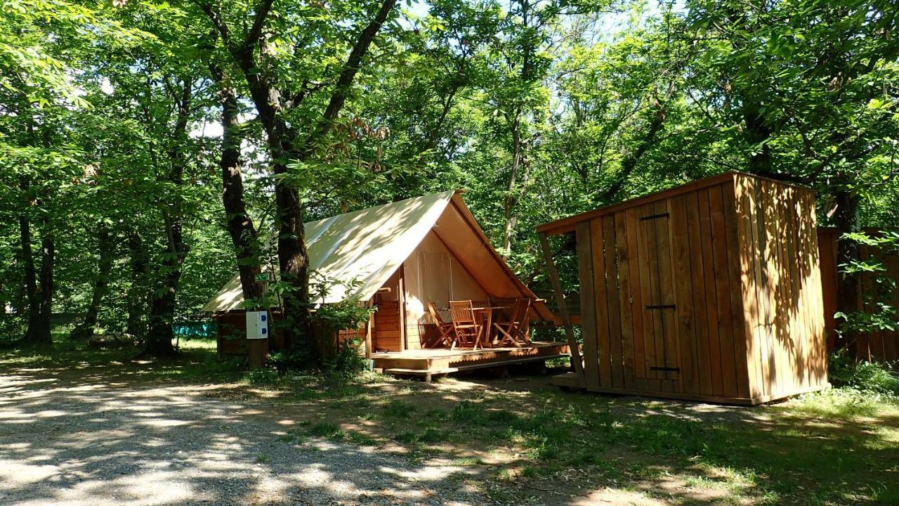 Camping La Chataigneraie Gravieres Exterior photo
