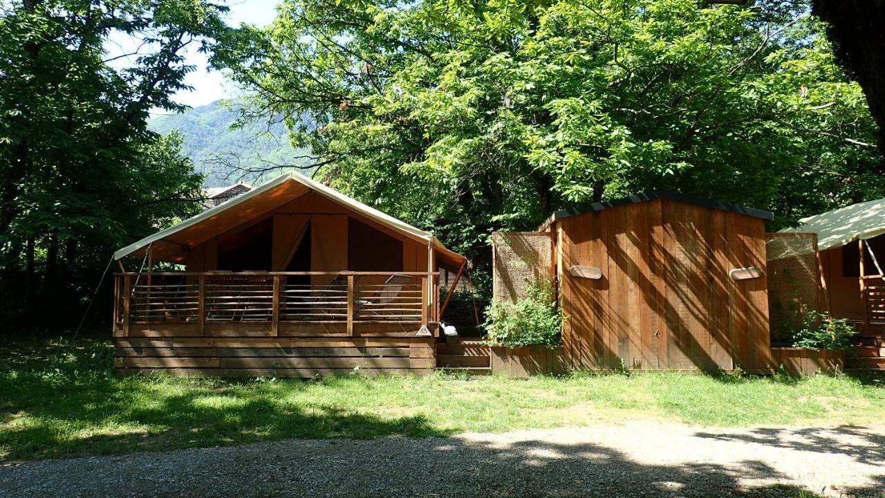 Camping La Chataigneraie Gravieres Exterior photo